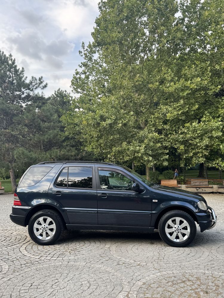 Mercedes-Benz ML 270 CDI – 2001 – AUTOMAT