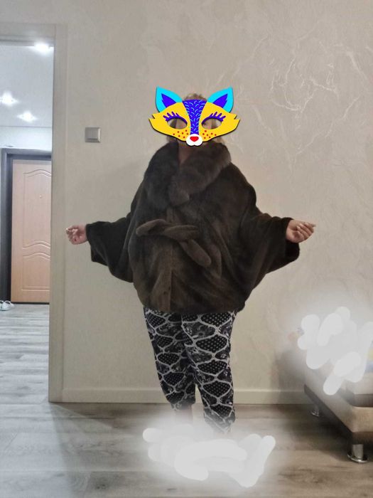 Продается новая шуба из ламы