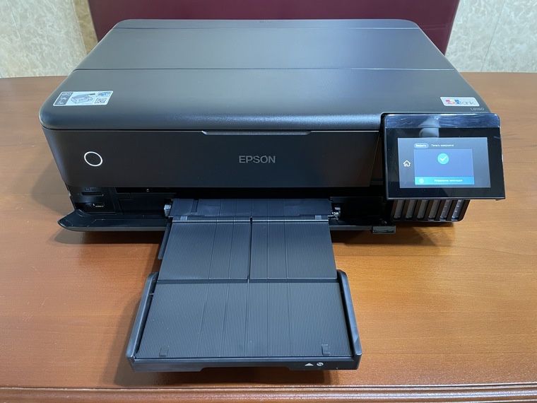 принтер epson l8180