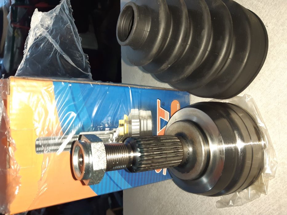 Граната наружная Рено дастер полный привод