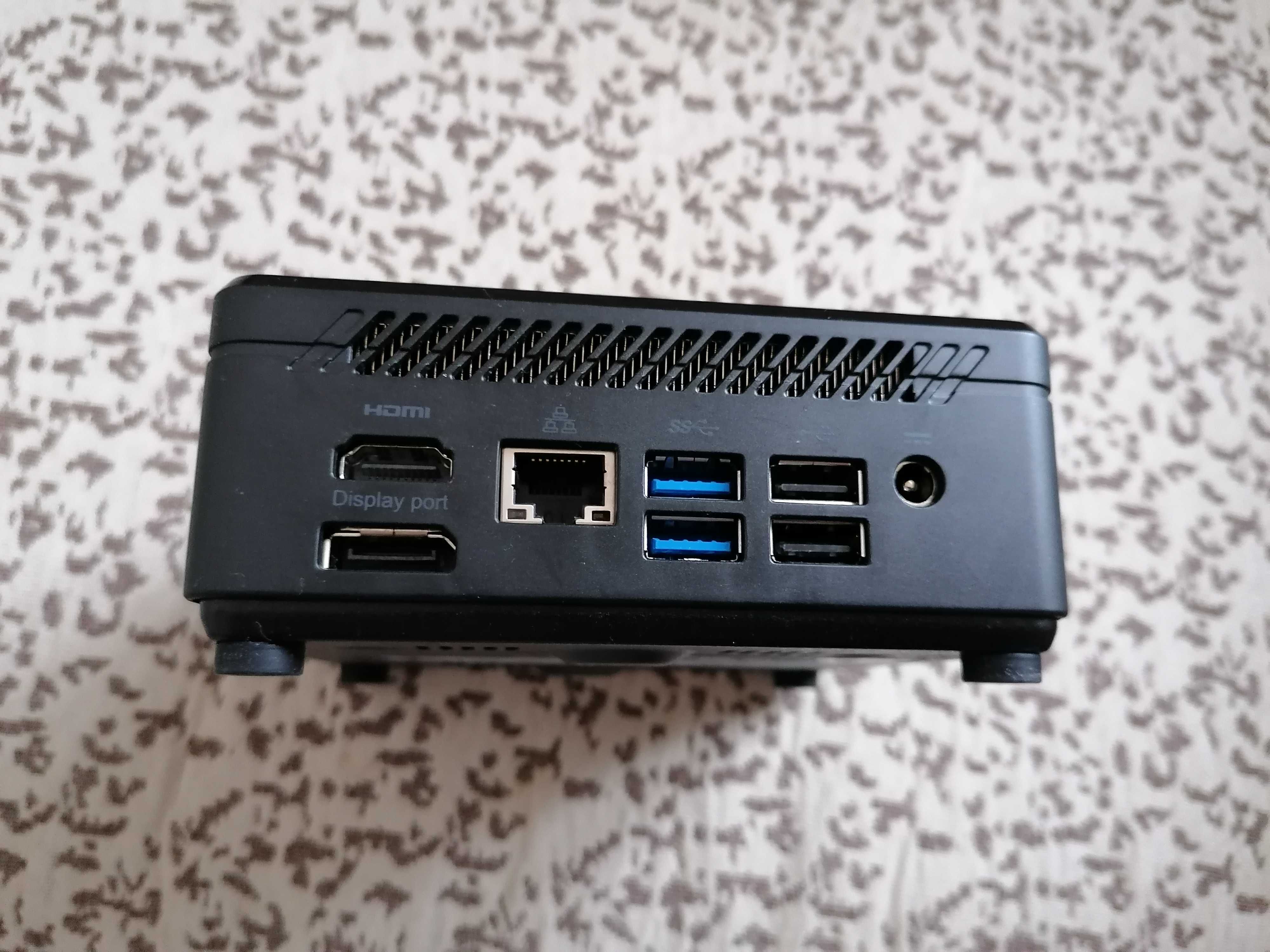 msi cubi 5 Intel i3 gen 10 ca intel nuc