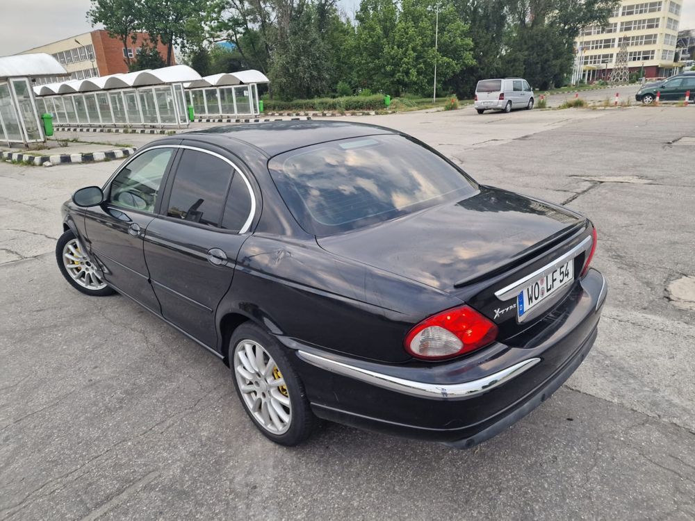 Jaguar X Type adus din Germania