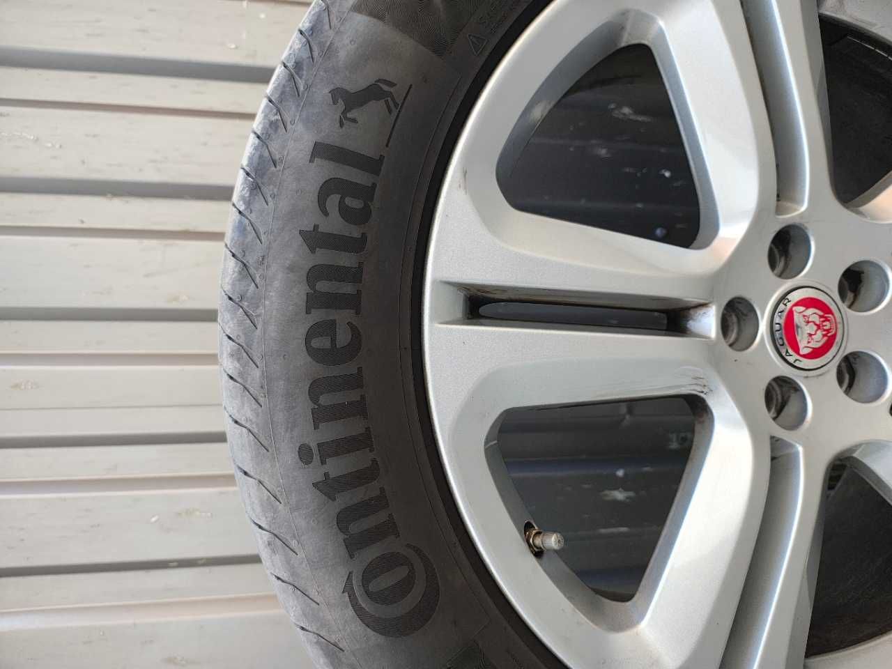 Jante Jaguar F-Pace Originale 20" (inch) + Anvelope de vara 255/55 R20