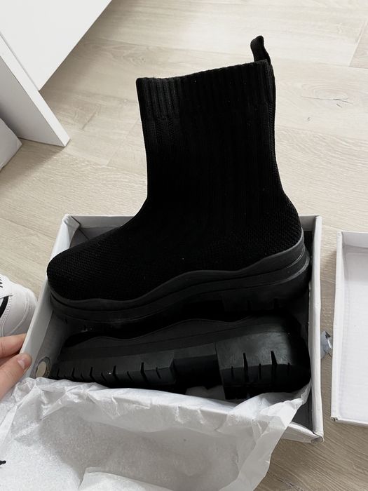 Sneakers tip șoseta negri!