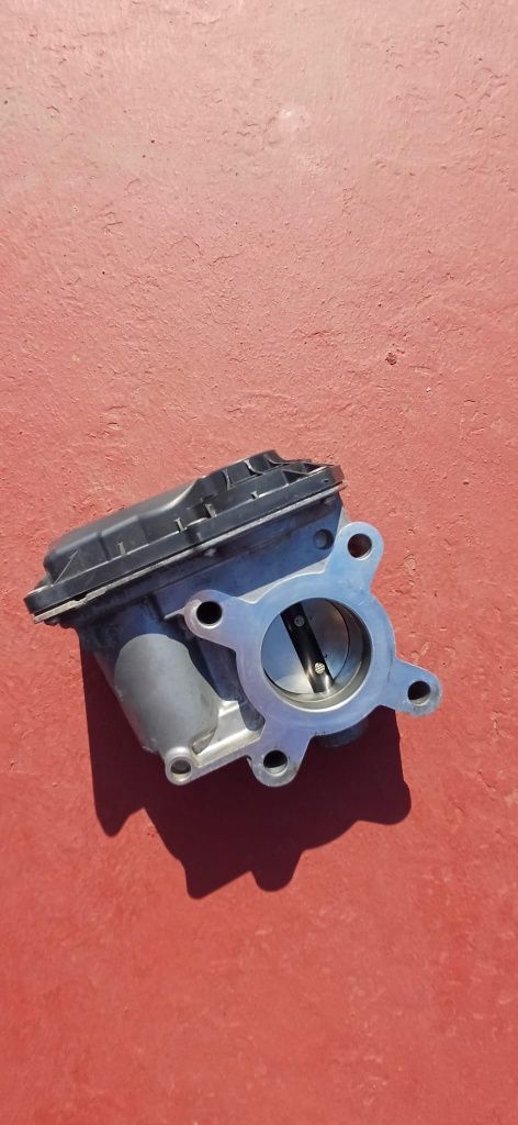 Corp clapeta logan/sandero 0.9tce 161206038R