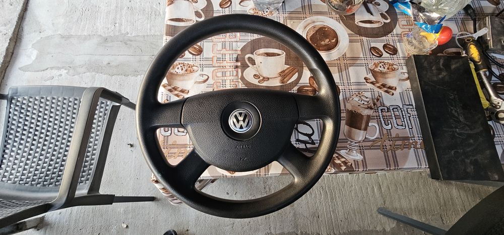 Продавам волан за wv