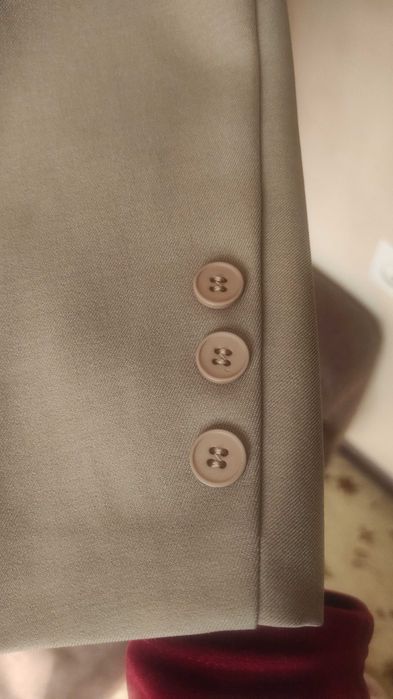 Женский пиджак оверсайз