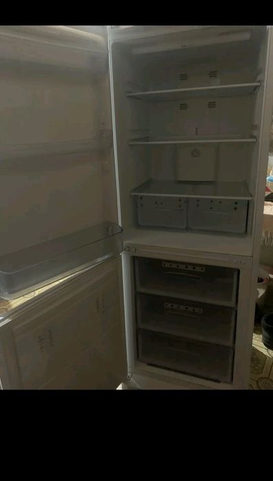 Холодильник indezit доставка