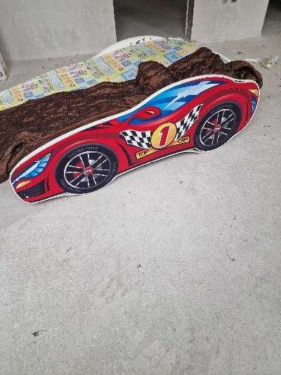 Детско леглоза деца