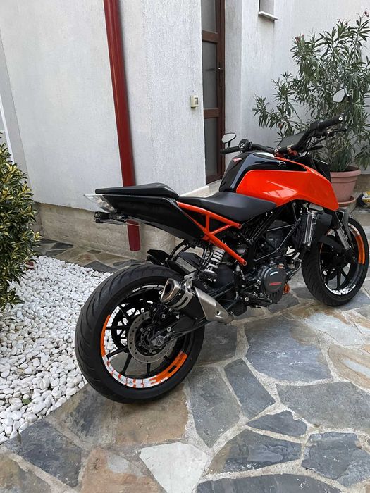 KTM DUKE 125 abs a1