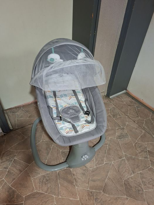 Детска  електрическа люлка Cangaroo