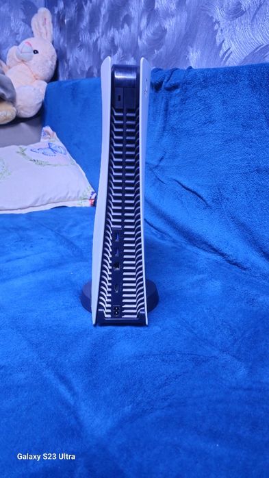 Продам пс5 и много чего к нему