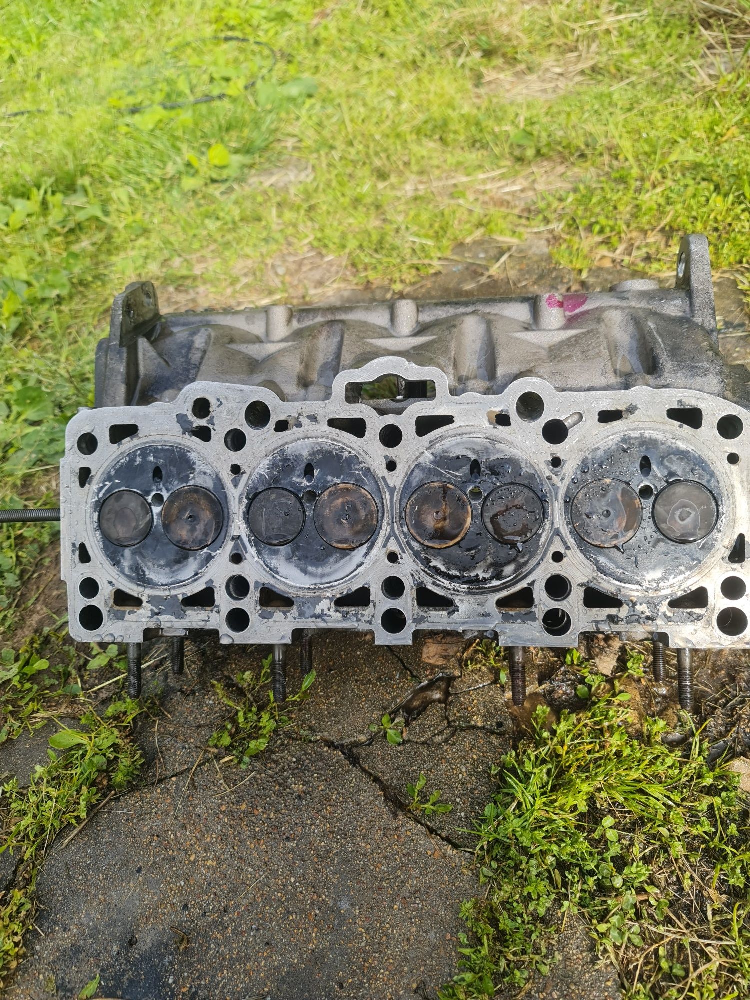 Audi WV Шкода.Глава с вал мотор  2.0TDI 8V