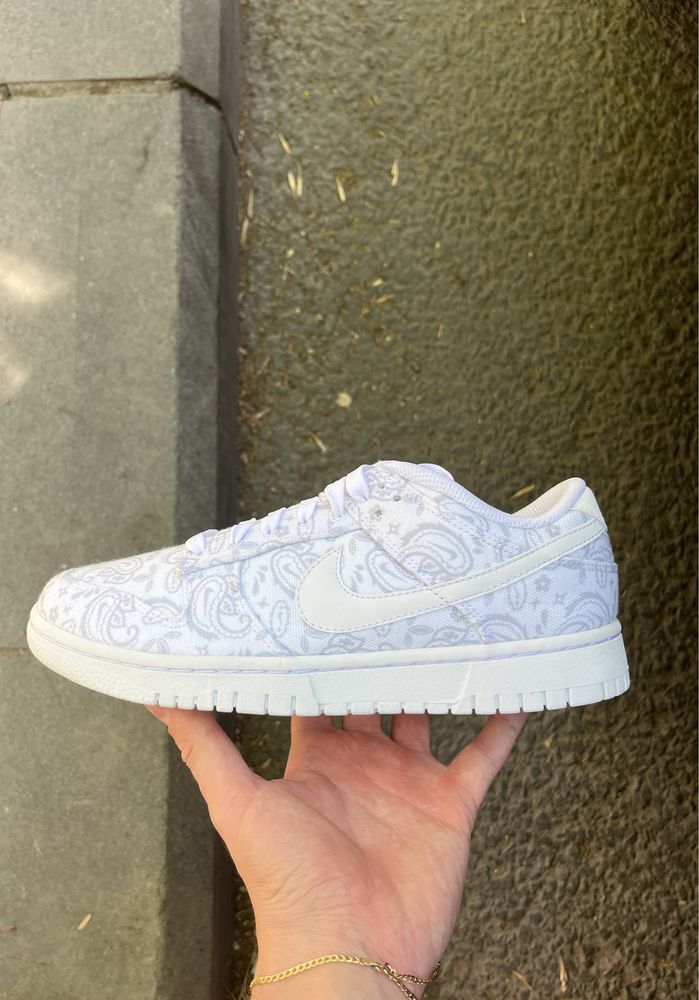 Nike Dunk Low Paisley