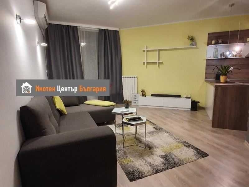 Продава се Двустаен апартамент в София, Студентски град - 71 кв.м за 4000 €/кв.м - Снимка #1