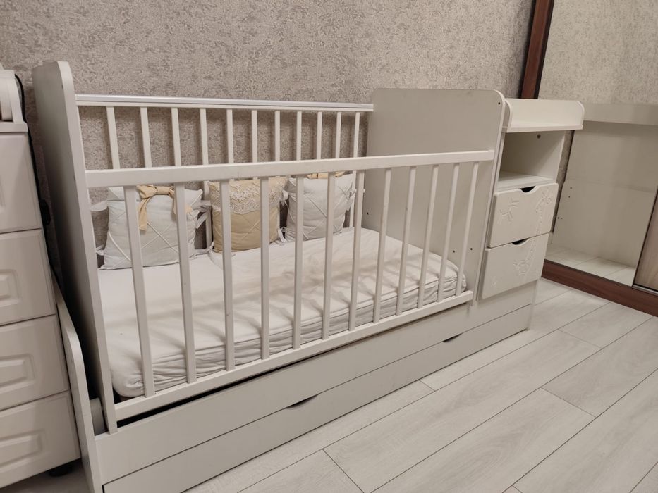 Десткая кровать, манеж кроватка