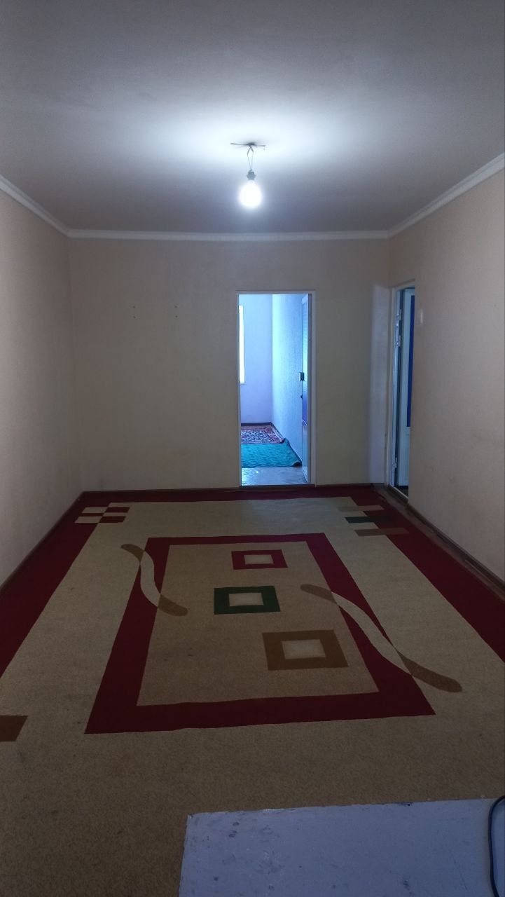 Gorgazda 2 xonalik uy ijaraga beriladi.