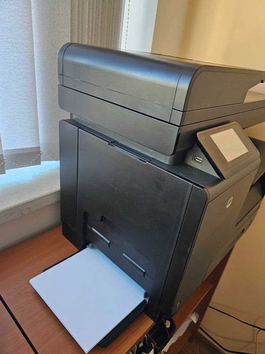 Многофункционален принтер, копир, скенер на HP