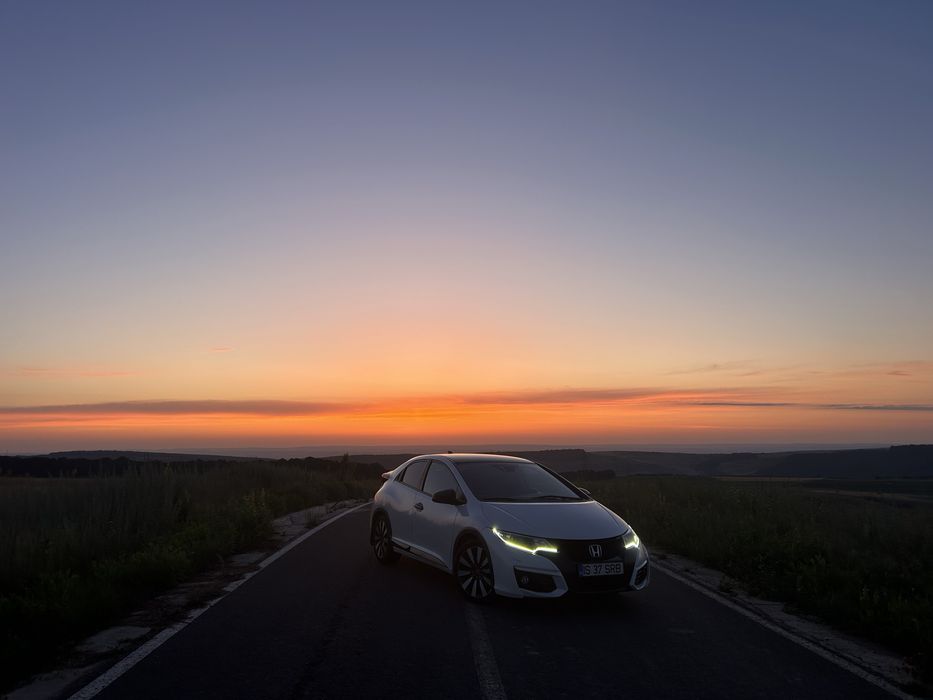 Hoda civic 9 fk2 schimb doar cu suv sau masina de familie