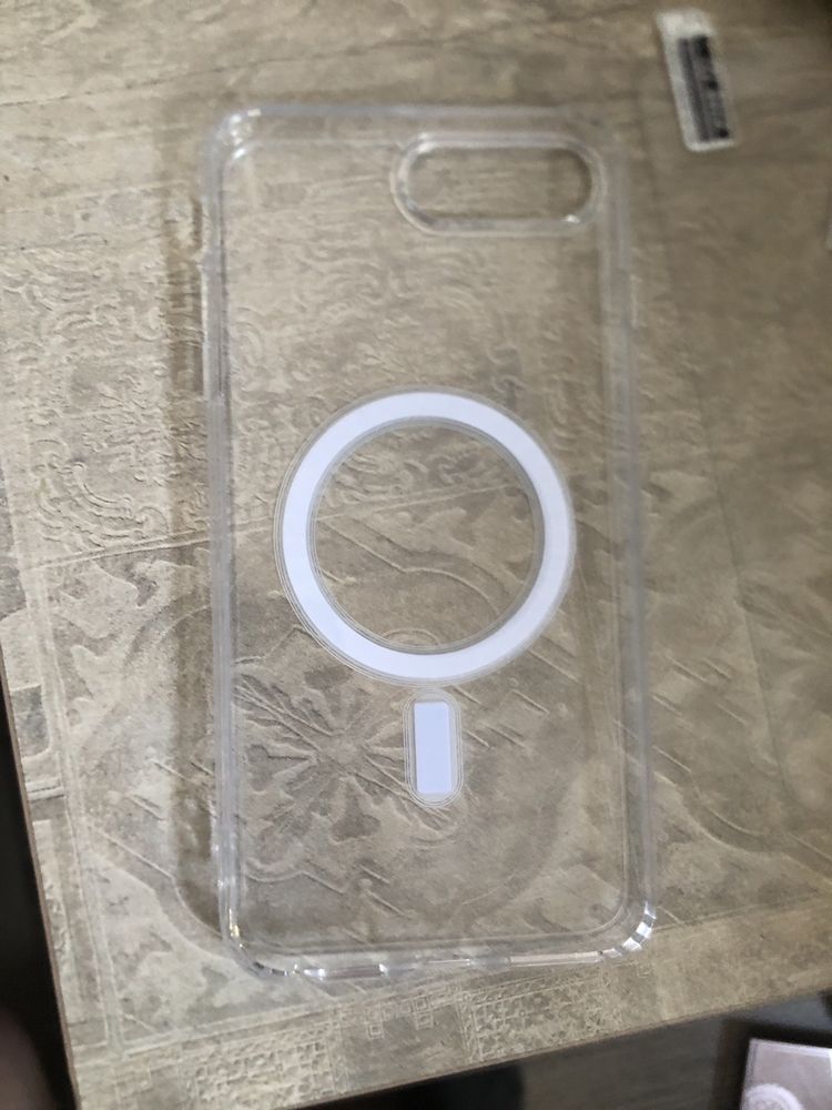 Чехол на Iphone 8 + с защитным стеклом в подарок