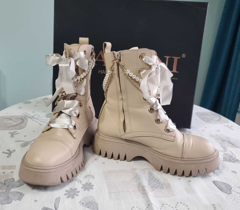 Ръчно изработени боти МАРТИНИ, 37 номер