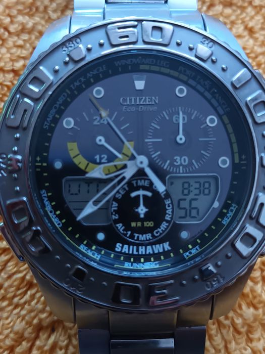 Vind ceas Citizen Eco Drive