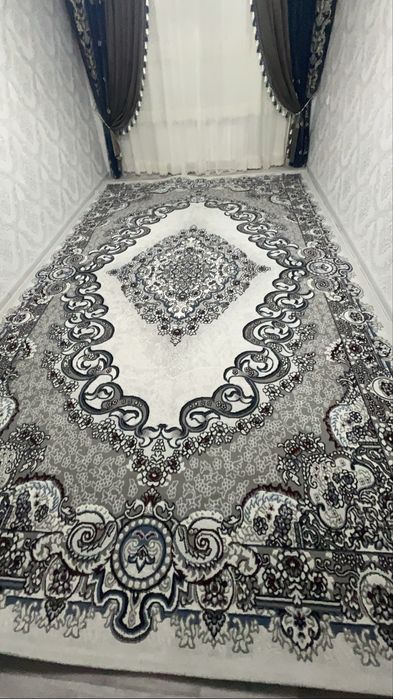 гилам кавер 3*5  срочна сотилади кучиш учун узимизнике олиб сотар емас