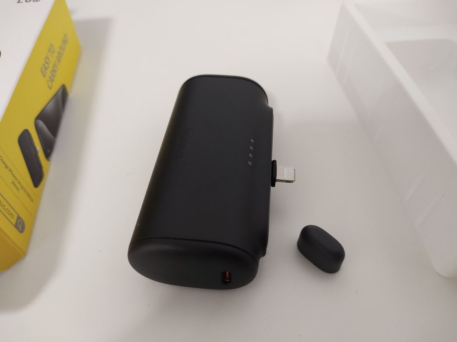 Baterie externă compactă, Baseus, 5000mAh, mufă lightning, 20W