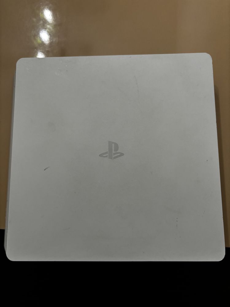 PlayStation 4 slim ca nou