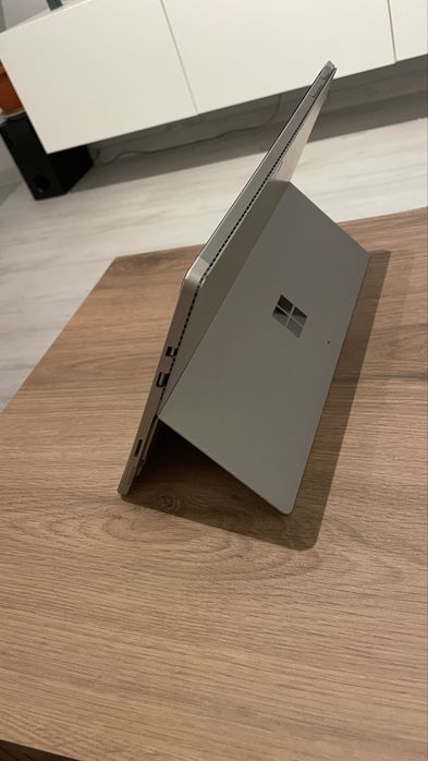 Microsoft Surface Pro 4