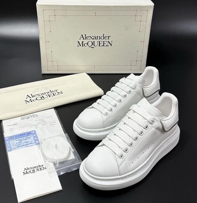 Alexander McQueen nou