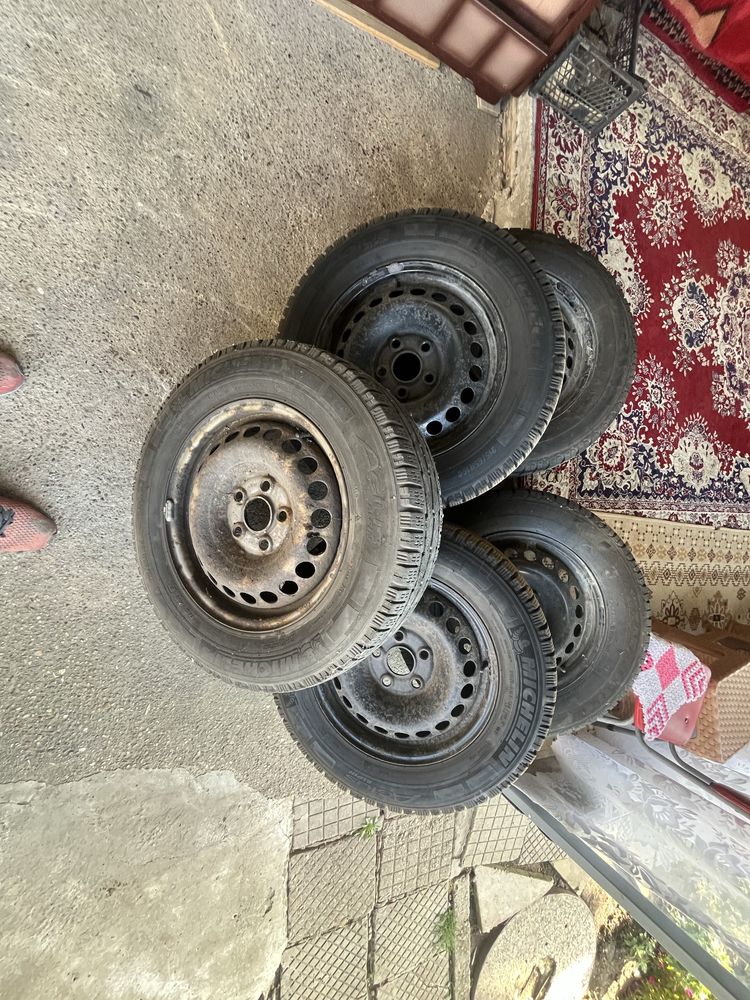 Vw T5 Джанти с Гуми