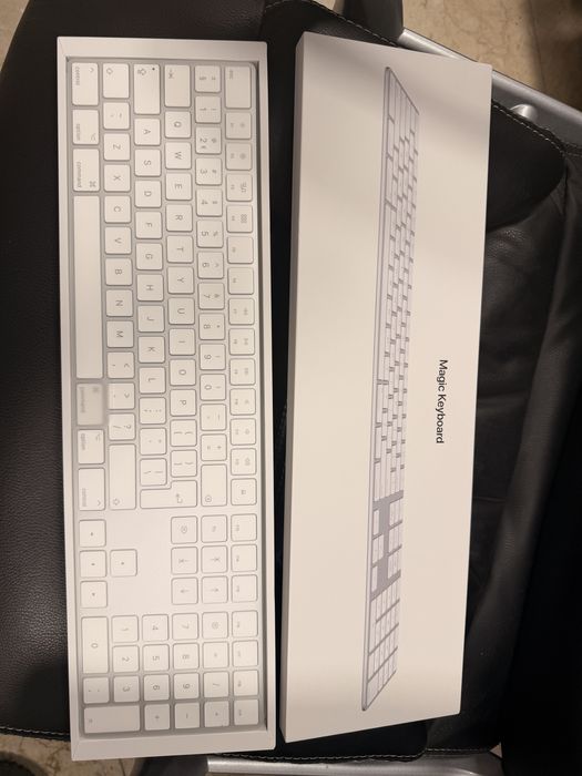 Tastatura apple magic keyboard layout qwerty international noua