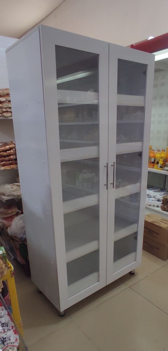 Шкаф для  магазина для хлеба  новая