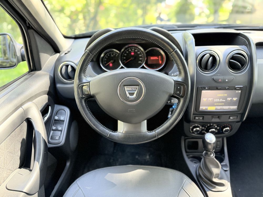 Dacia Duster 1.2Tce~2015~Navi~Piele~carte service~95.000km