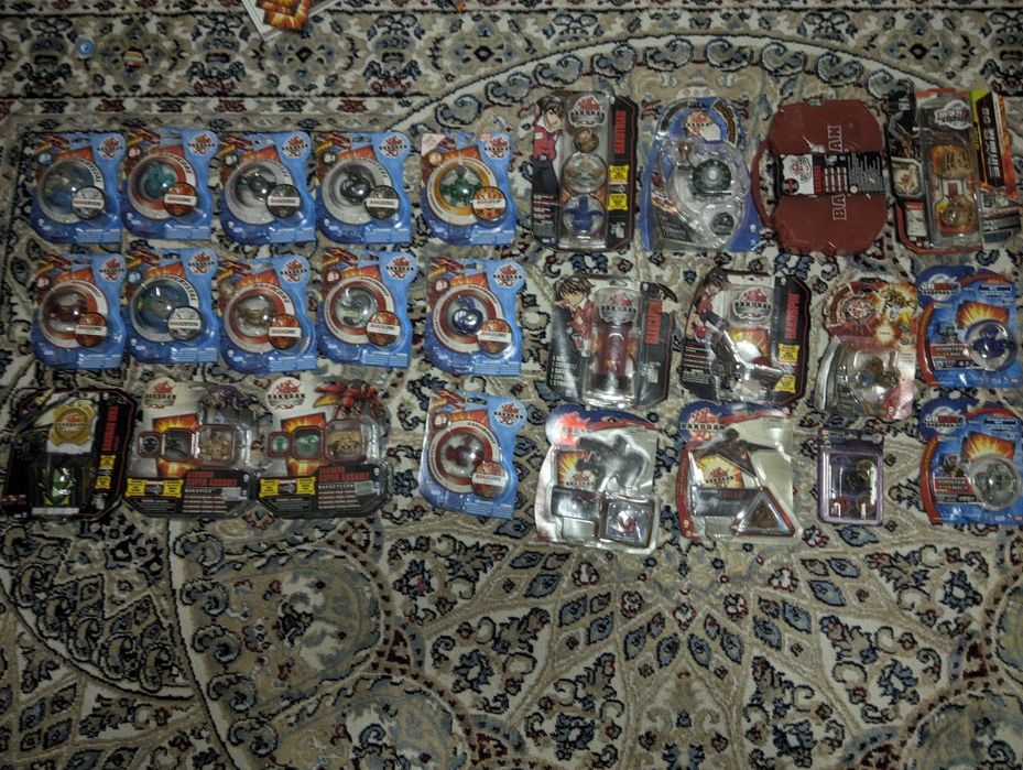 Продам бакуган 2009 года