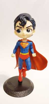 Figurina Banpresto Q Posket Superman Ver. A - 14 cm