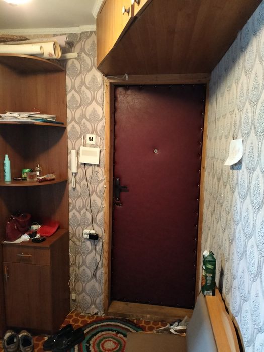 Продам квартиру в 4мкр.