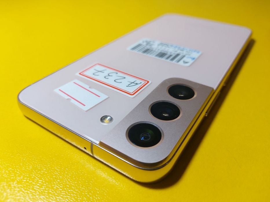 Samsung s22  5G 256gb