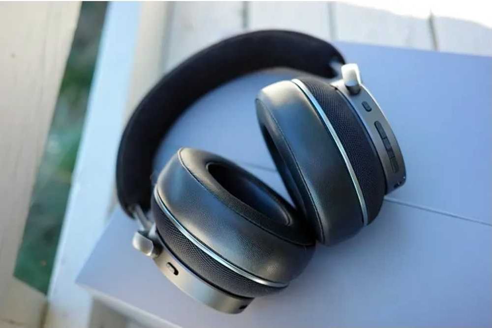 Noble Audio Apollo wireless casti