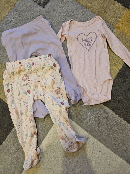 Lot pantaloni și body 86