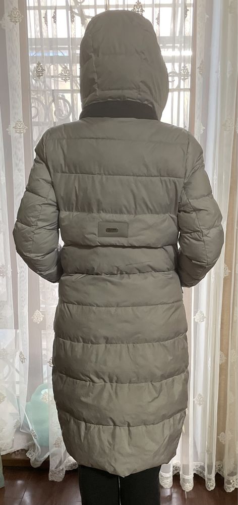 Пуховик(куртка) зимняя женская, M, 46