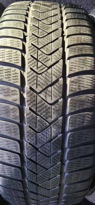 4 anvelope 225 45 18 pirelli runflat iarna bmw 2022
