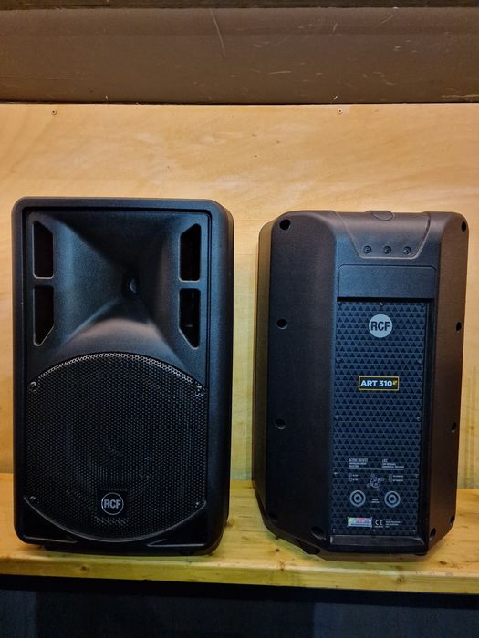 Пасивни тонколони RCF ART 310 MK4 със стойки за стена