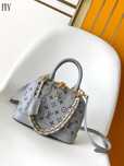 Geanta Louis Vuitton 23