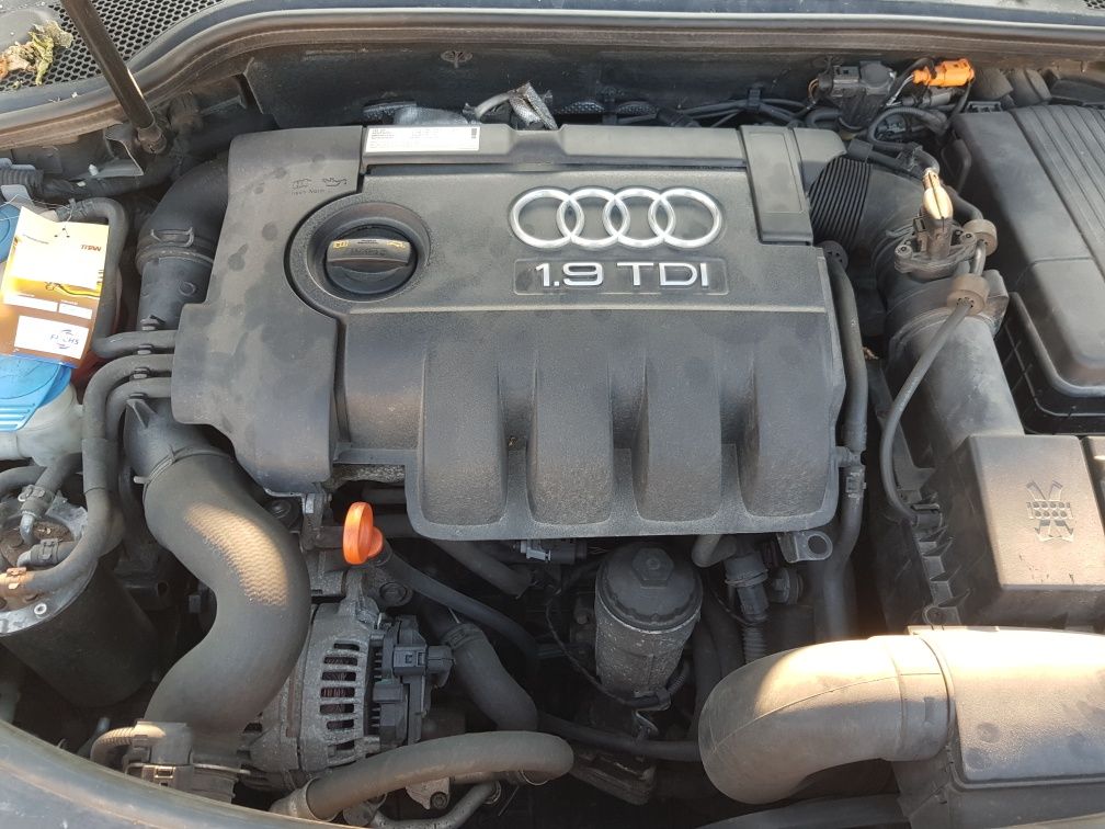 На части!! AUDI A3 8p 1.9Tdi 105кс BLS / Ауди А3  БЛС 1.9тди 105
