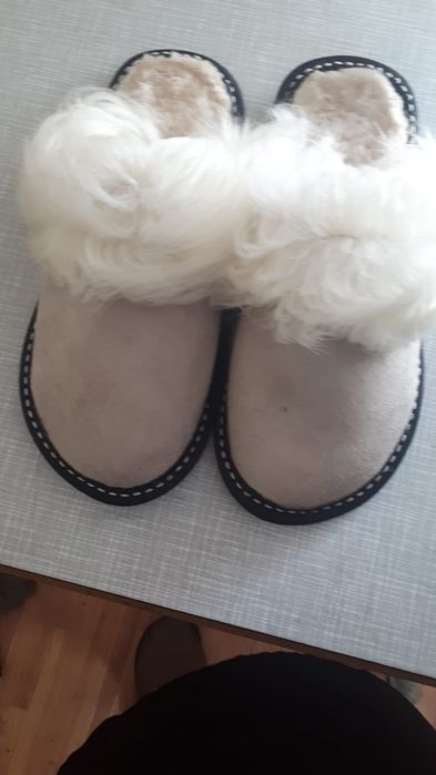 Papuci de casă din blană naturală