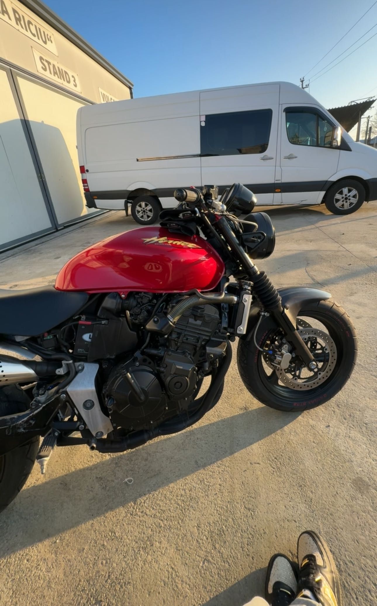 Honda Hornet 600 - LIMITAT A2 35kw