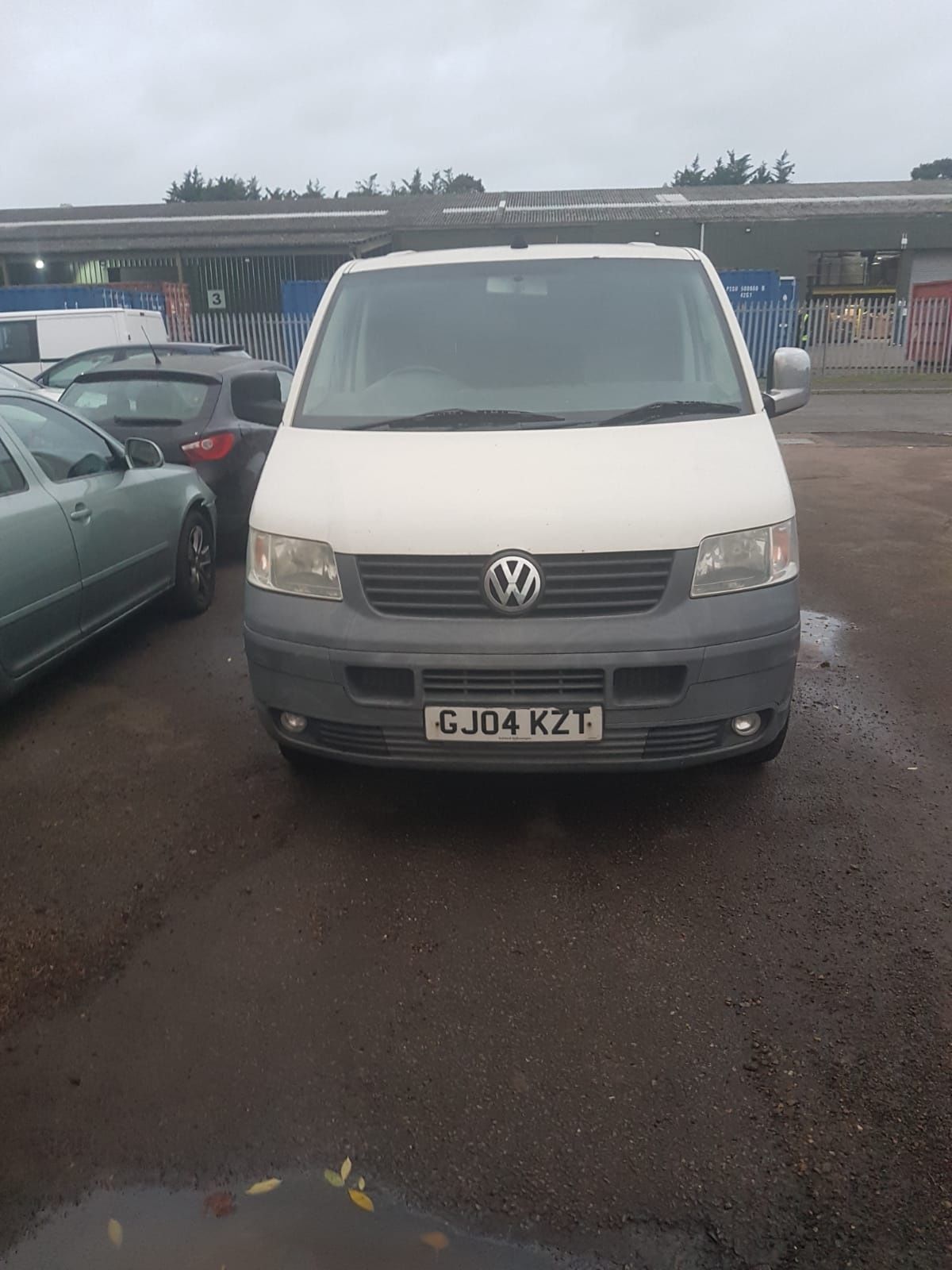 Dezmembrez volkswagen transporter t5 1.9 cutie viteze motor