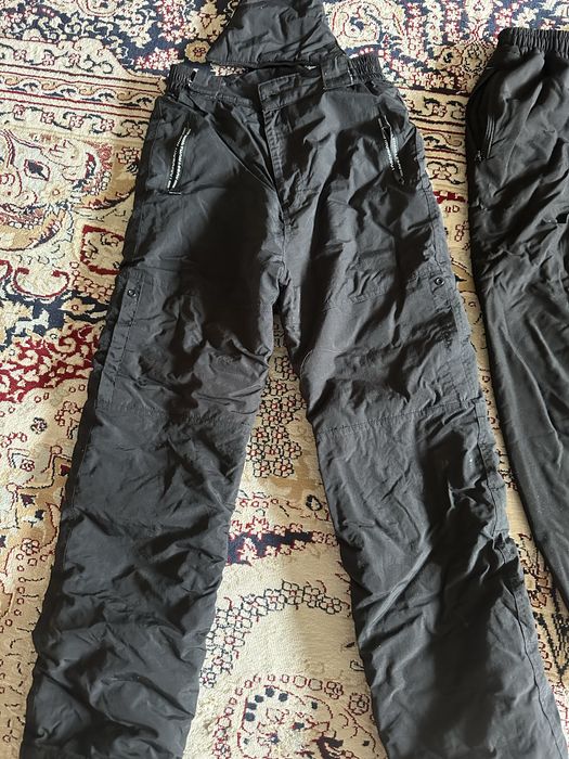 Продам двое зимних теплых  штанов на возраст 7-11 лет